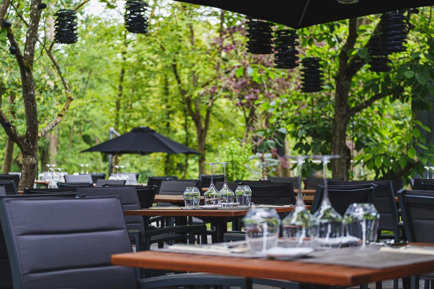 Domaine De La Residence - Hotel, Spa & Restaurant Moulins-les-Metz Exteriör bild